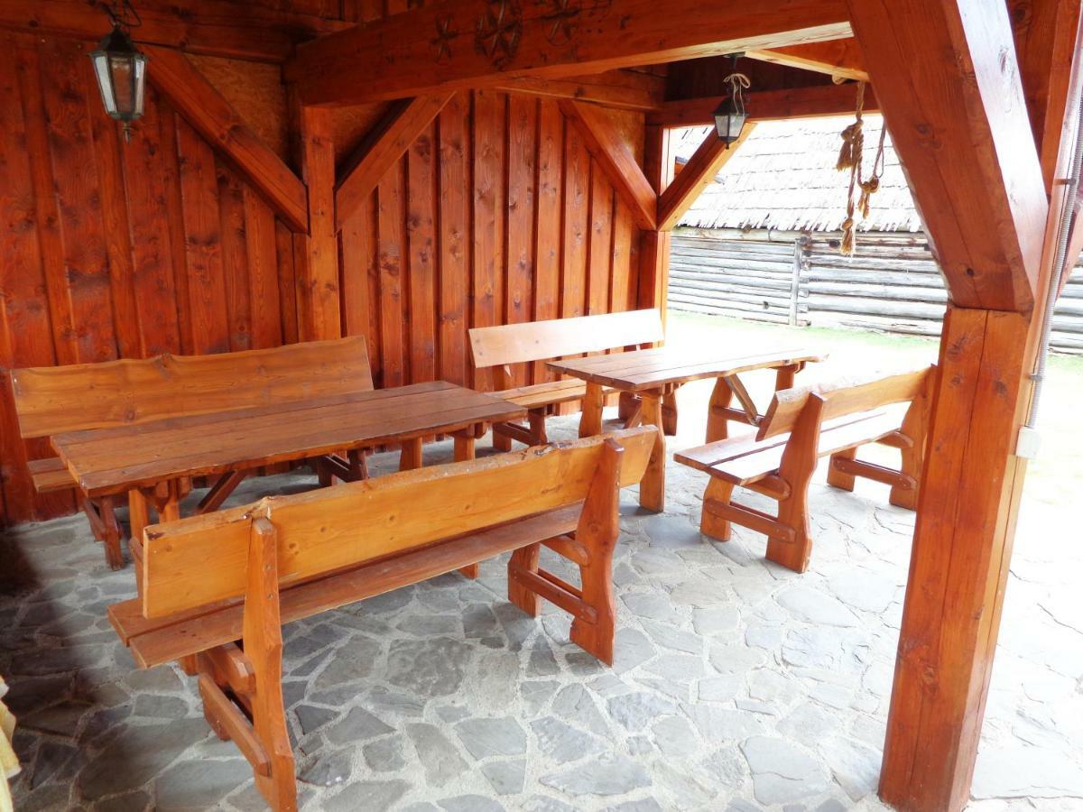 Drevenica Deni Villa Osturna Exterior photo